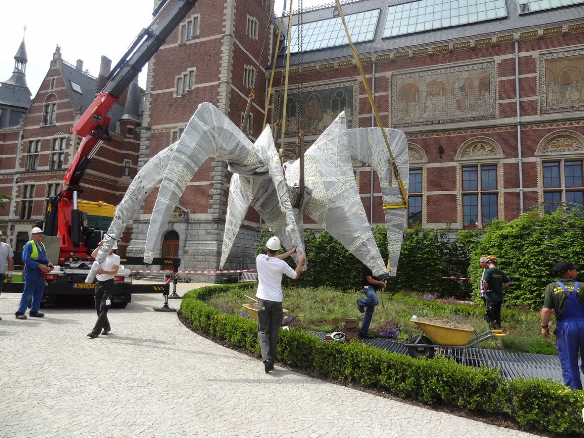 Le Tamanoir (1963), Alexander Calder - temporarily to Rijksmuseum Amsterdam - photo Sannetje van Haarst